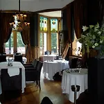 Otel Jachtslot De Mookerheide